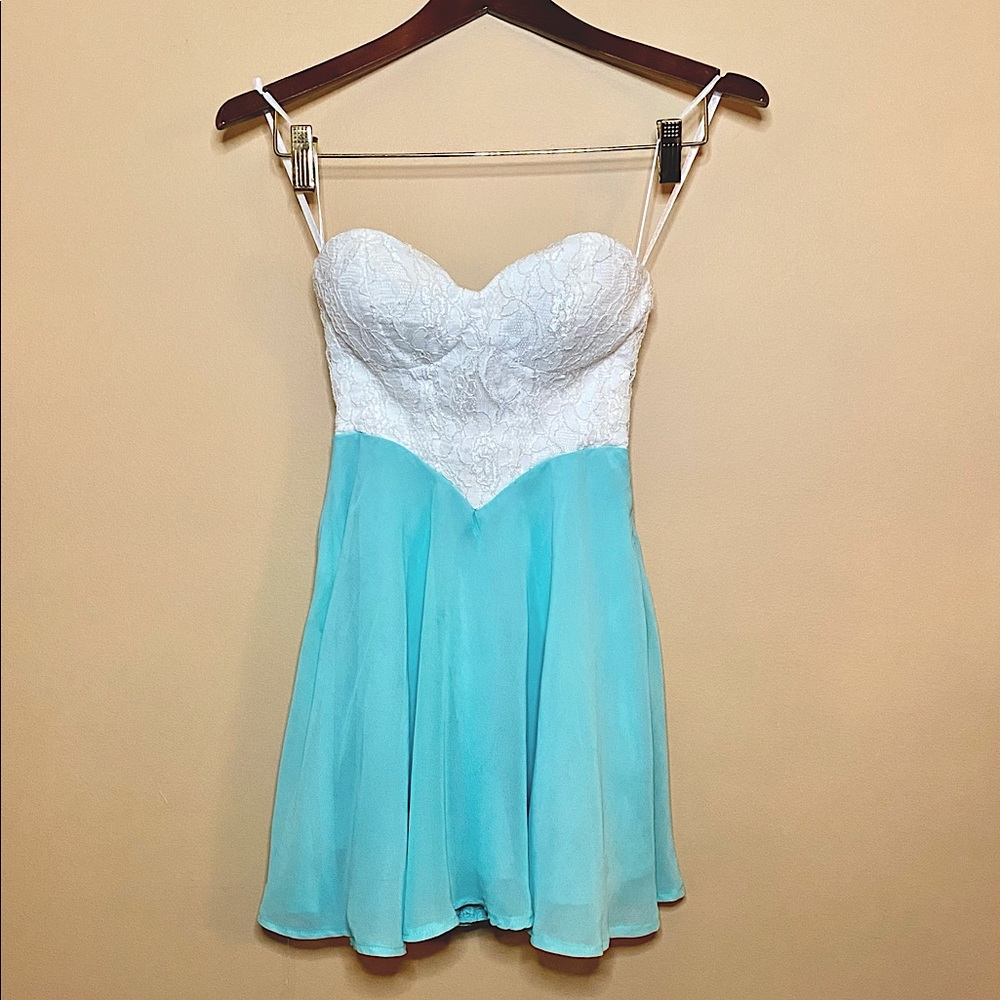 Xenia Boutique | Strapless White Lace & Mint Dress